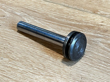 Suzuki 48601-94501 Piston & Piston Rod Assembly