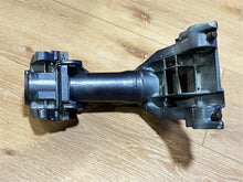 Yamaha 689-43311-03-EJ Swivel Bracket - Used