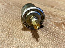 VDO Oil Pressure Sender Switch – New Old Stock