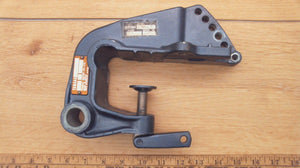 Yamaha 689-43111-02-EJ Stern Bracket Clamp - Used