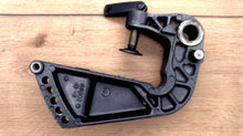 Yamaha 689-43112-02-EJ Starboard Stern Bracket Clamp - Used