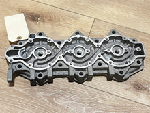 Johnson Evinrude OMC 328327 Starboard Cylinder Head