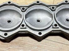 Johnson Evinrude OMC 328327 Starboard Cylinder Head