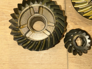 OEM Johnson Evinrude OMC 985050 Gearset Forward Reverse Pinion Gear + Clutch Dog