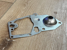 Johnson Evinrude OMC 306210 Baffle Plate - Used