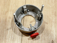 OMC 121585 Steering Helm Bezel/Cap