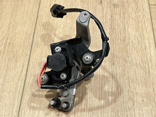 Mercury 804298T Throttle Position Sensor 804340 Bracket - Used