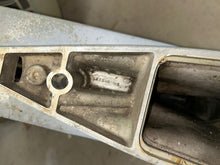 Johnson Evinrude OMC 394617 Gearcase/Lower Unit 20" Long Fresh Water Tests Great