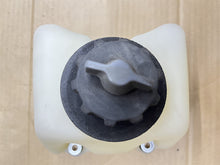 Yamaha 6L5-24111-02-00 Fuel/Gas Tank & Cap