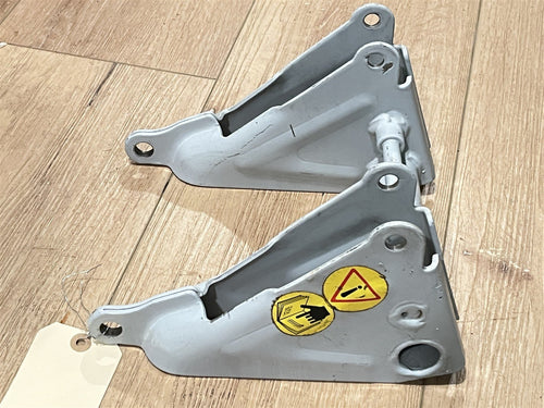 Volvo Penta 853310 854034 Trim Cylinder Anchorage Bracket