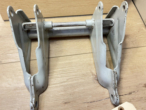 Volvo Penta 853310 854034 Trim Cylinder Anchorage Bracket - Used