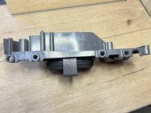 Honda 40154-ZY3-000ZA Front Cover Bracket 63729-ZY3-003 Seal - Used