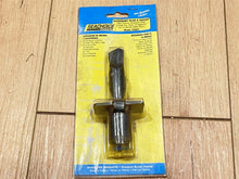 Seachoice 15001 Accessory Plug & Socket