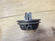 OEM Johnson Evinrude OMC 303784 Pulley/Gear