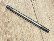 Mercury 858733 1 Stud - Used