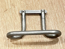 Chrysler Force A1372 FA1372 Remote Steering Bracket - Used