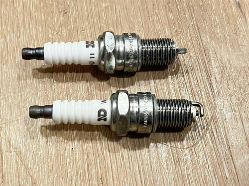 Lot of 2 Nippon Denso W16EXR-U11 Spark Plugs