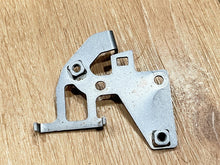 Yamaha 682-44118-70-00 Bracket - Used