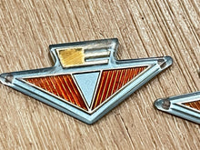 Nice Pair of 1960 Evinrude Fisherman 204608 Emblems/Appliques - Used