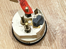 Faria GP9596E Oil Gauge - Euro Black Series - 2"