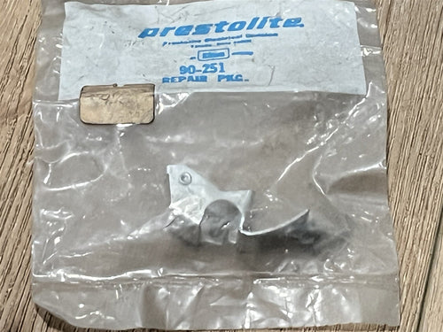 Johnson Evinrude OMC 379787 Brush Holder Kit