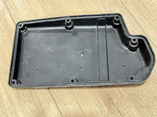 Mercury 855559 Air Silencer/Box Cover - Used
