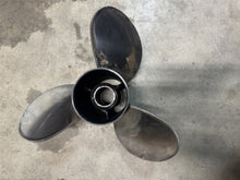 Johnson Evinrude OMC, Raker II Stainless 14 1/2" x 26 Prop 177283 Hub Kit -Used