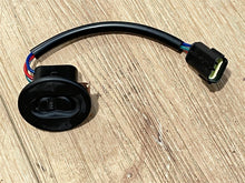 Mercury 8M0037225 OEM Trim Switch 8M0032848 Retainer - Used