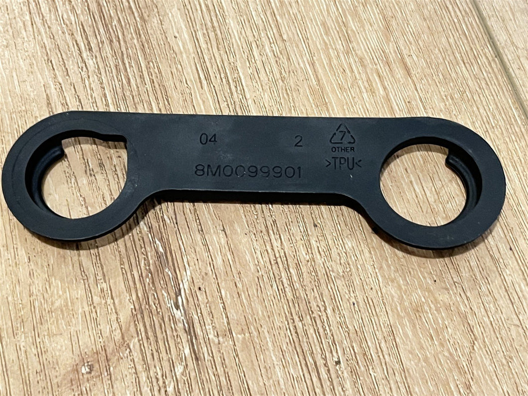 Mercury 8M0142796 Mount Snubber - Used