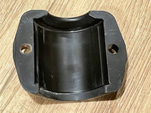 Mercury 8M0142802 Lower Mount Cover 81893435 Screws - Used