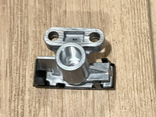 Mercury 8M0142367 Tensioner 892454030 Screws - Used