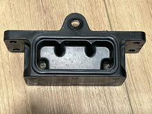 Mercury 8M0142742 Upper Mount Bracket - Used