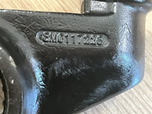 Mercury 8M0142797 Yoke 8M0142798 Studs - Used