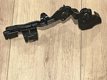 Mercury 8M0142824 Shift and Throttle Bracket - Used