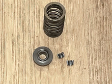 Mercury 8M0142360 Valve Spring 8M0142363 Retainer 8M0142364 Valve Key - Used