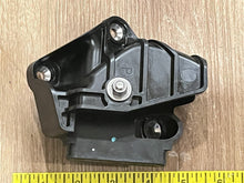 Mercury 8M0142919 Port Striker Assembly - Used