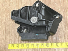 Mercury 8M0142925 Starboard Striker Assembly - Used