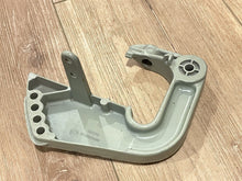 Johnson Evinrude OMC 324589 Starboard Stern Bracket