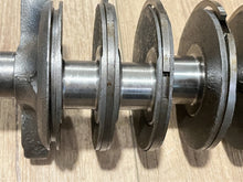 New OEM Johnson Evinrude OMC 379698 Crankshaft DUE-15F 1968