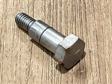 Johnson Evinrude OMC 205039 Lever Pivot Screw - Used
