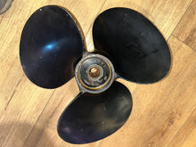 Michigan Wheel Aluminum LH Rotation 15" x 19" Pitch Prop Propeller 082013 P9219