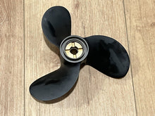 OEM New Johnson Evinrude OMC 389320 Propeller Stainless 25HP Prop 9 1/4 x 12