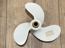 OEM Johnson Evinrude OMC 391096 Propeller 8" x 7"