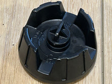 OEM Johnson Evinrude OMC 177004 Cap