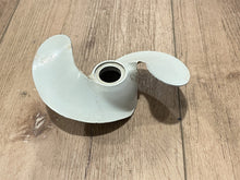 OEM Johnson Evinrude OMC 203919 2-Blade White Propeller 6 X 6 - New in Box !
