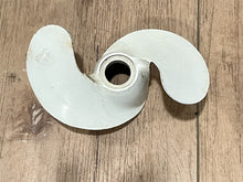 OEM Johnson Evinrude OMC 203919 2-Blade White Propeller 6 X 6 - New in Box !
