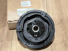 New OEM Johnson Evinrude OMC 5032348 Flywheel 25-30HP 4 Stroke