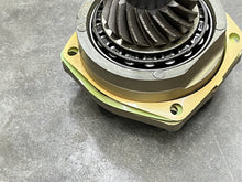 OEM OMC 382619 Ball Gear, Shaft & Bearing Assembly