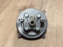 OEM Johnson Evinrude OMC 172592 Valve Body