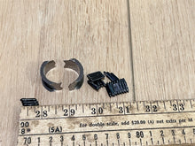 New OEM Johnson Evinrude OMC 382835 Needle & Liner Set, Connecting Rod 9.5HP